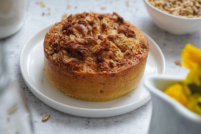 MINI CAKE ALL'ARANCIA CON CRUMBLE GRANOLA COCCO E LIMONE